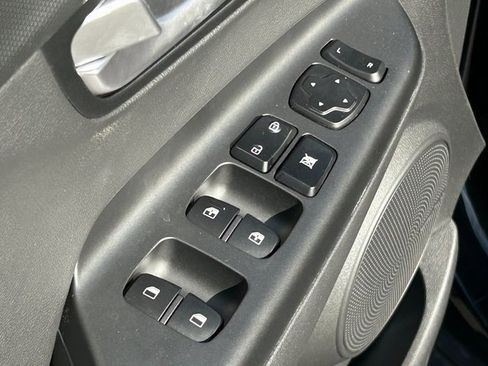 Used 2022 Hyundai Kona Limited w/ Cargo Package image 27