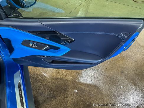 Used 2024 Chevrolet Corvette Stingray Premium Cpe w/ Z51 Performance Package image 28