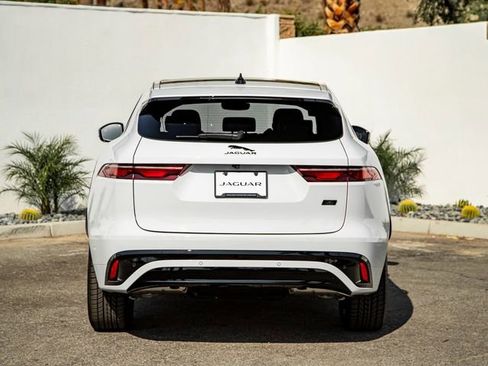 New 2026 Jaguar F-PACE R-Dynamic S image 8