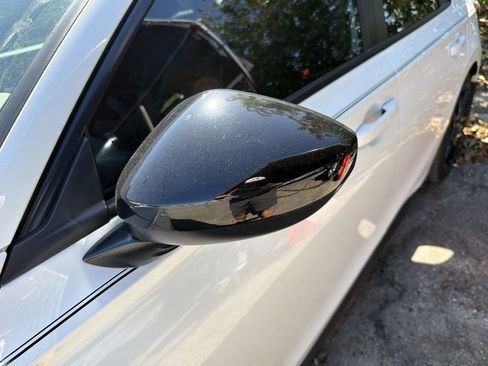 Used 2024 Honda Civic Sport image 6