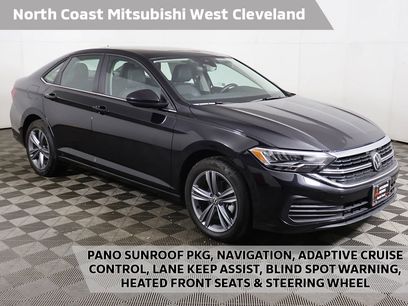Used 2024 Volkswagen Jetta SE w/ Panoramic Sunroof Package