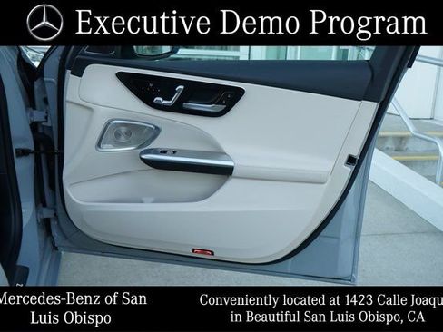 Used 2025 Mercedes-Benz C 300 Sedan image 17