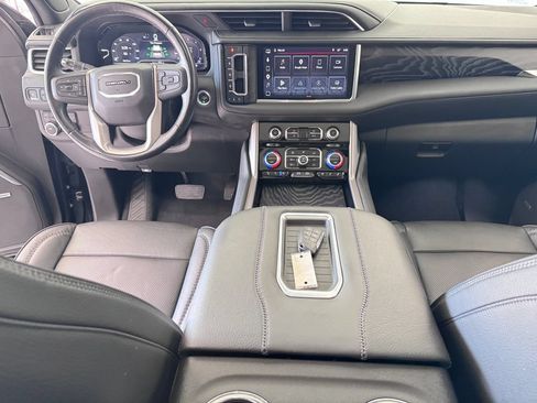 Certified 2023 GMC Yukon Denali AWD/4WD image 16