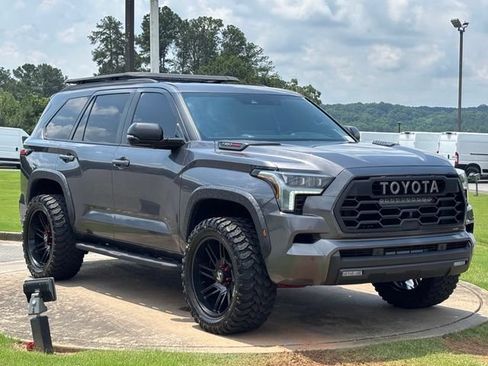Used 2024 Toyota Sequoia TRD Pro AWD/4WD image 9