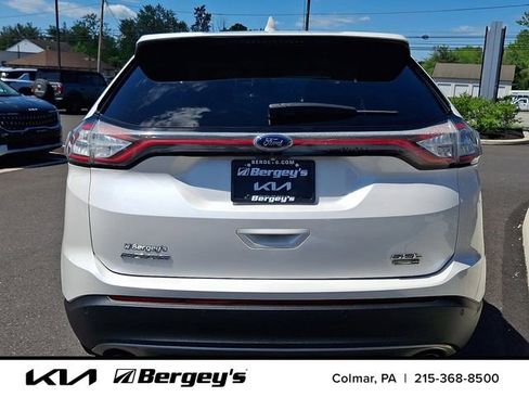 Used 2018 Ford Edge SEL w/ Equipment Group 201A AWD/4WD image 6