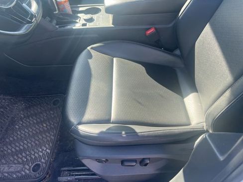 Used 2018 Volkswagen Atlas SE image 6