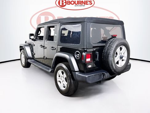 Used 2022 Jeep Wrangler Unlimited Sport image 9