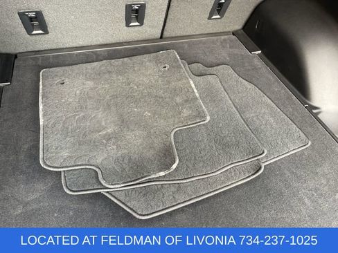 Certified 2024 Chevrolet Equinox EV RS image 32