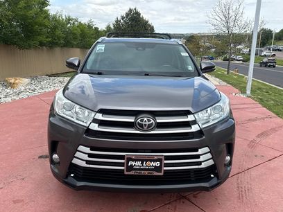 Used 2017 Toyota Highlander XLE