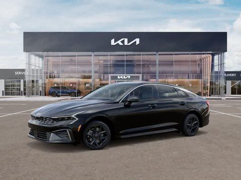 New 2026 Kia K5 LXS FWD image 3