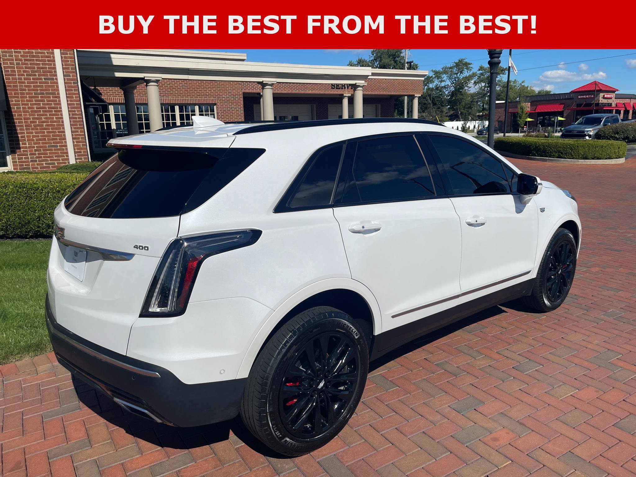 Used 2024 Cadillac XT5 Sportv w/ Technology Package AWD/4WD image 8