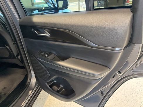 Used 2023 Jeep Grand Cherokee Altitude image 45