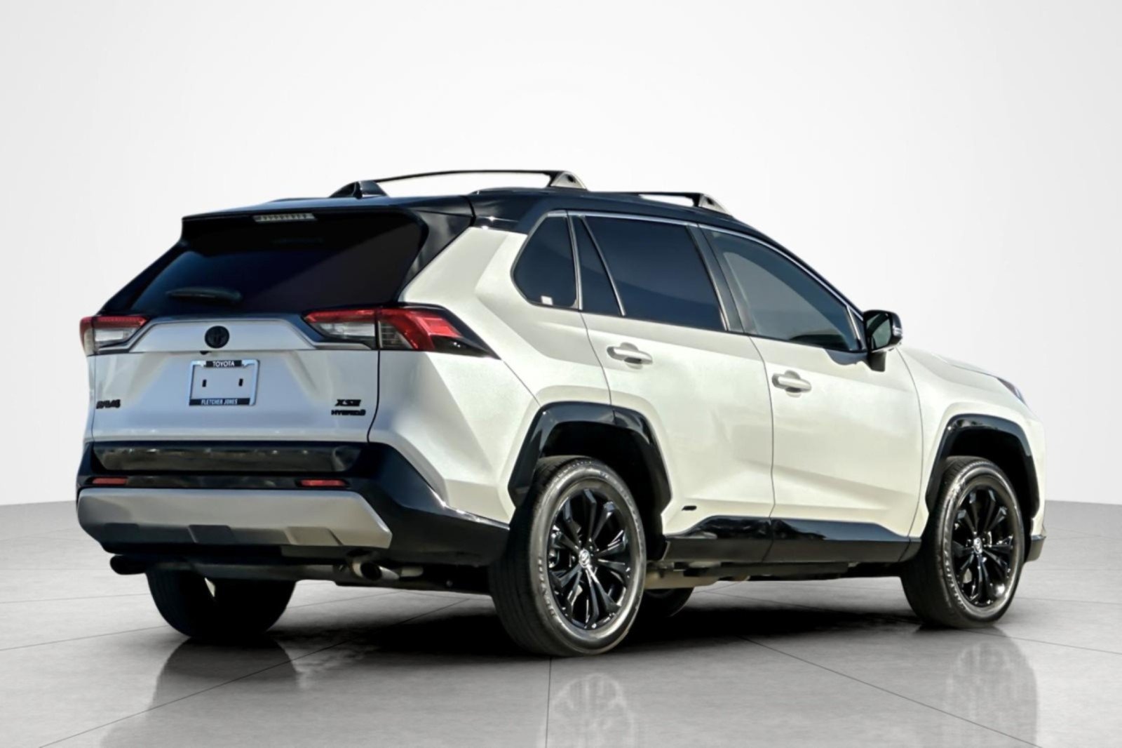 Certified 2024 Toyota RAV4 XSE w/ Advanced Technology Package AWD/4WD image 5
