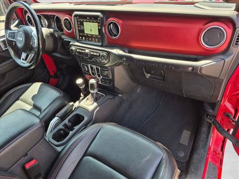 Used 2019 Jeep Wrangler Unlimited Rubicon AWD/4WD image 19