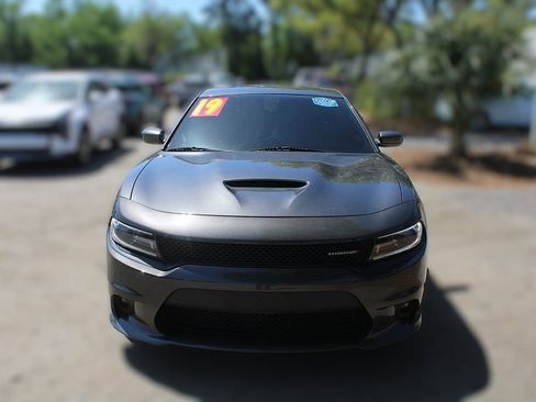 Used 2019 Dodge Charger R/T RWD image 16