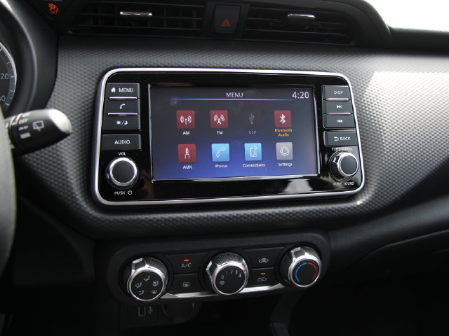 Certified 2025 Nissan Kicks Play S FWD image 18