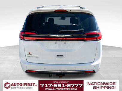 Used 2021 Chrysler Pacifica Touring-L