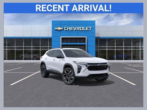 New 2026 Chevrolet Trax RS image 1