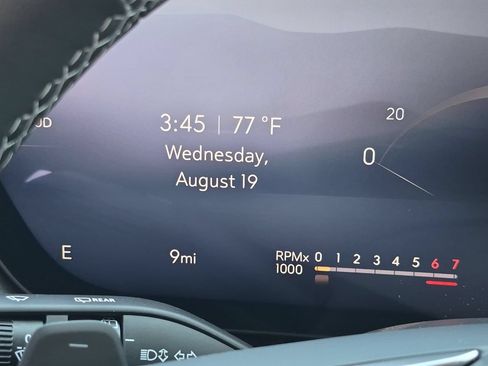 Used 2026 Buick Envision Sport Touring AWD/4WD image 12
