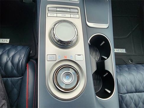 Used 2025 Genesis GV70 3.5T Sport w/ Sport Advanced Package image 21