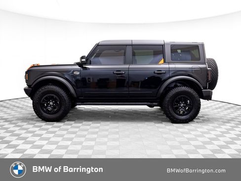 Used 2024 Ford Bronco Wildtrak image 2