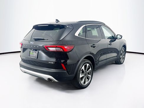 Used 2025 Ford Escape Platinum AWD/4WD image 9