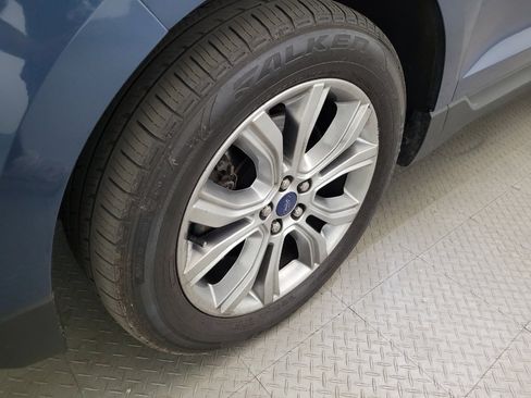 Used 2019 Ford Edge Titanium AWD/4WD image 31