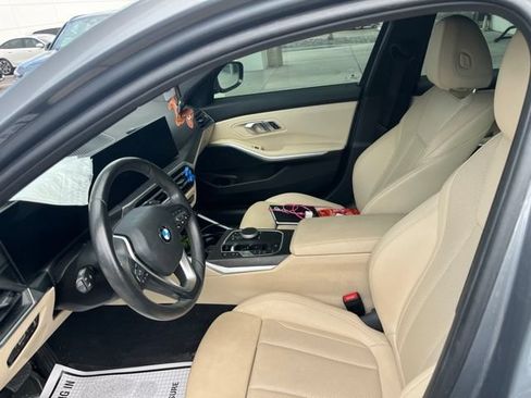 Used 2023 BMW 330i Sedan w/ Driving Assistance Package RWD image 11