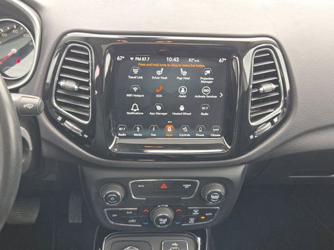 Used 2018 Jeep Compass Limited w/ Navigation Group AWD/4WD image 17