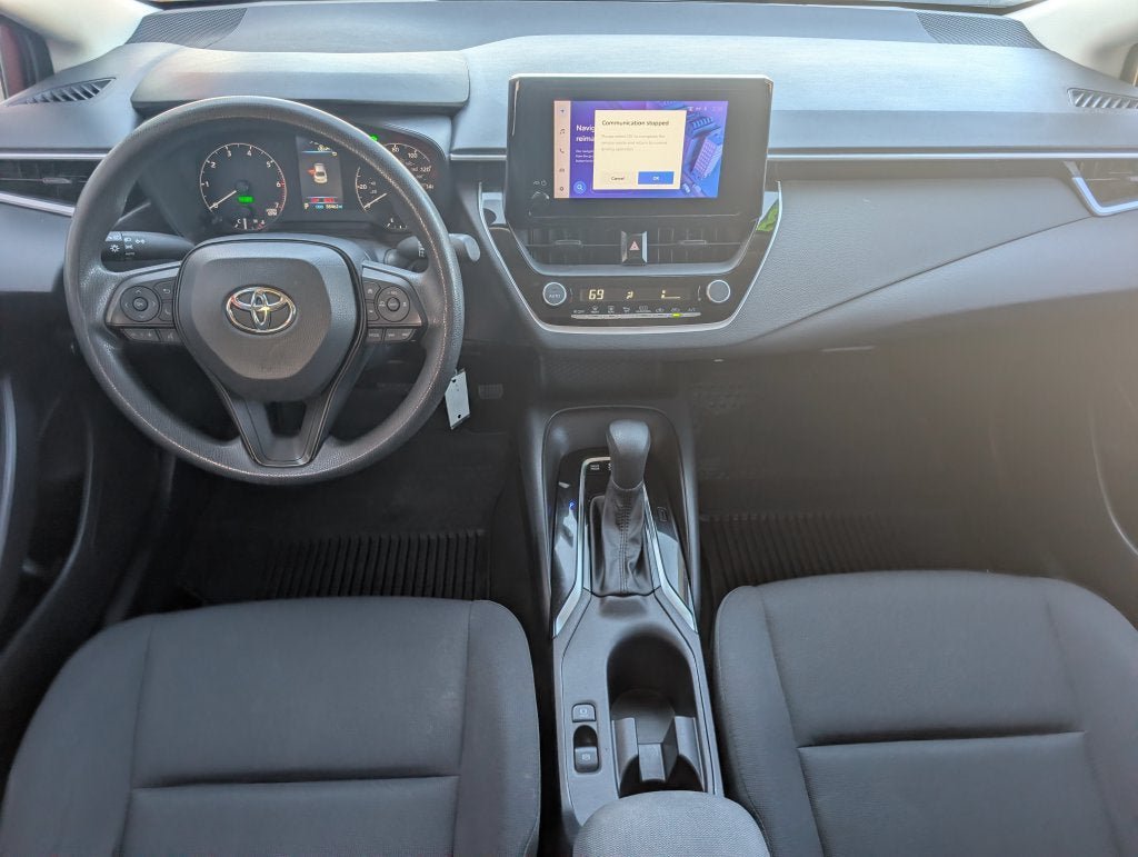 Certified 2023 Toyota Corolla LE FWD image 28