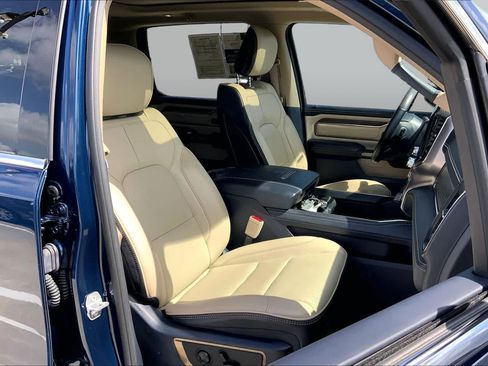 Used 2020 RAM 1500 Limited AWD/4WD image 9