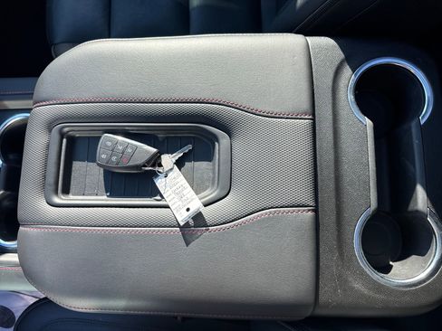 Used 2024 Chevrolet Tahoe RST w/ Luxury Package image 31