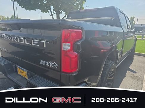 Used 2021 Chevrolet Silverado 1500 High Country w/ Technology Package AWD/4WD image 12