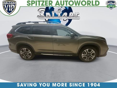 Used 2023 Subaru Ascent Limited w/ Technology Package AWD/4WD image 11