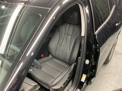 New 2026 Buick Envision Avenir image 8