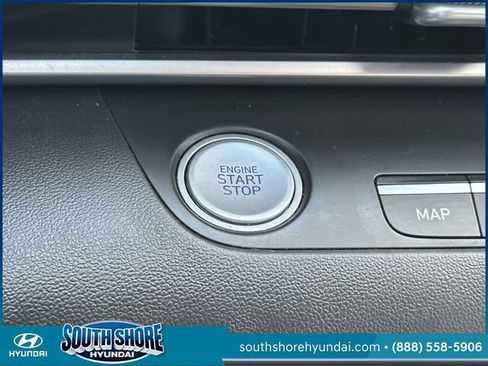 Certified 2023 Hyundai Elantra SEL w/ Convenience Package FWD image 27