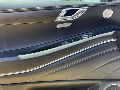 Used 2024 Genesis GV80 2.5T image 15