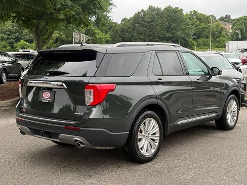 Used 2022 Ford Explorer Limited w/ Limited Technology Package AWD/4WD image 10