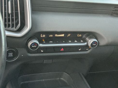 Used 2024 MAZDA CX-50 AWD 2.5 S w/ Premium Package image 18