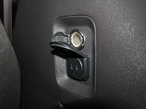 Used 2022 Kia Carnival SX Prestige FWD image 45