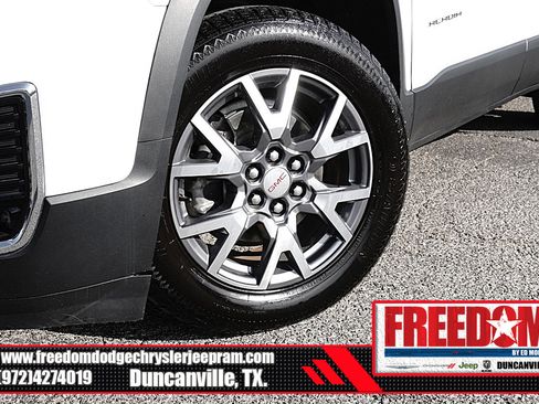 Used 2023 GMC Acadia SLT AWD/4WD image 9