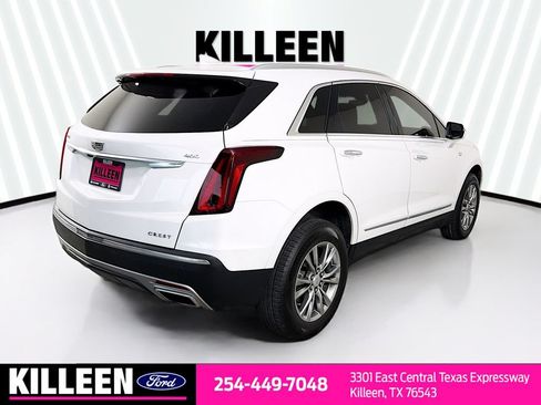 Used 2021 Cadillac XT5 Premium Luxury FWD image 9