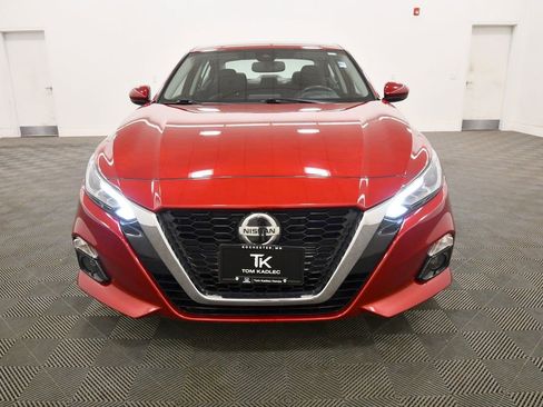 Used 2020 Nissan Altima 2.5 SV image 11
