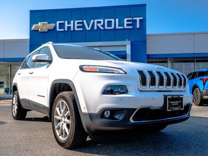 Used 2017 Jeep Cherokee Limited w/ Luxury Group