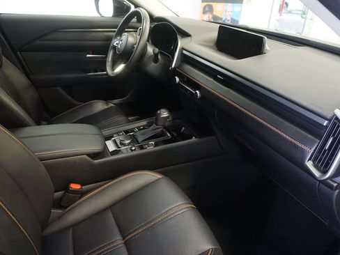Used 2025 MAZDA CX-50 AWD 2.5 Hybrid w/ Premium Pkg image 24
