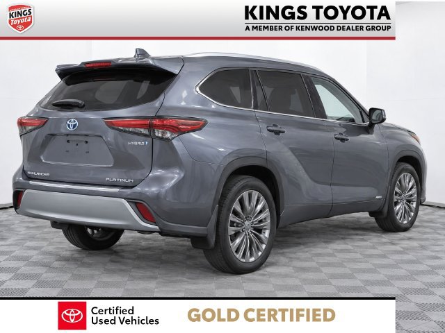 Used 2022 Toyota Highlander Platinum AWD/4WD image 4