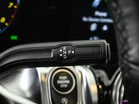 Certified 2023 Mercedes-Benz GLB 250 4MATIC image 12