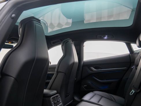 New 2026 Porsche Taycan image 18