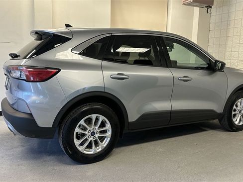 Certified 2022 Ford Escape SE w/ Convenience Package image 40