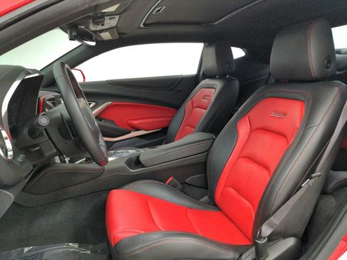 Used 2017 Chevrolet Camaro SS image 14